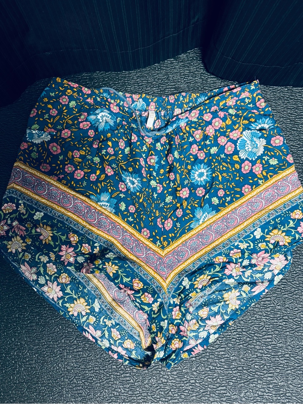 Folk town spell navy